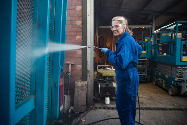 Best Oil Spill Cleanup  in Town And Country, WA